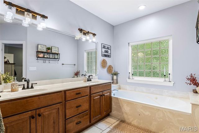 3305 Magnolia Lane, Festus, MO 63028