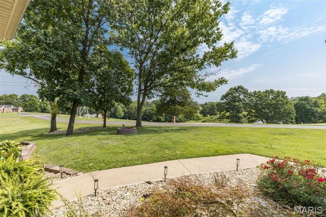 3305 Magnolia Lane, Festus, MO 63028