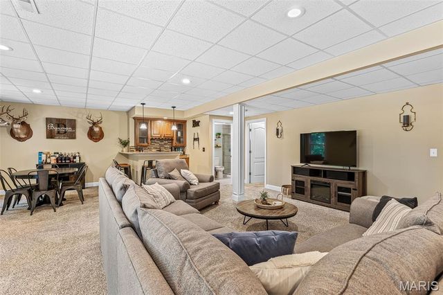 3305 Magnolia Lane, Festus, MO 63028