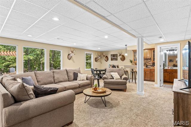 3305 Magnolia Lane, Festus, MO 63028