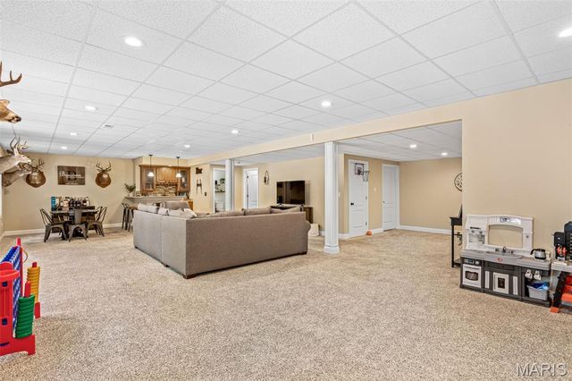 3305 Magnolia Lane, Festus, MO 63028