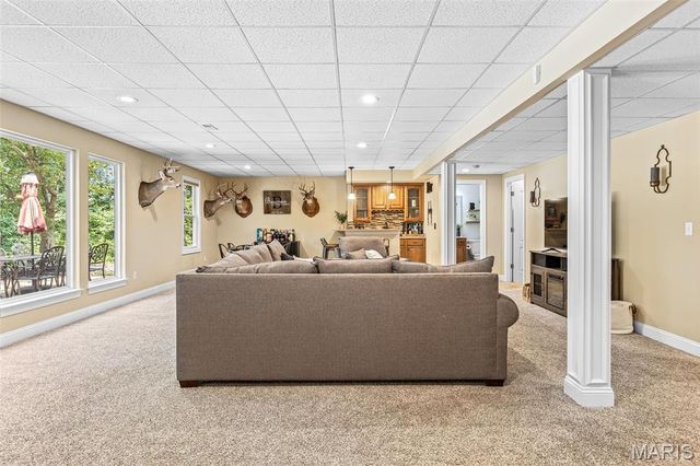 3305 Magnolia Lane, Festus, MO 63028