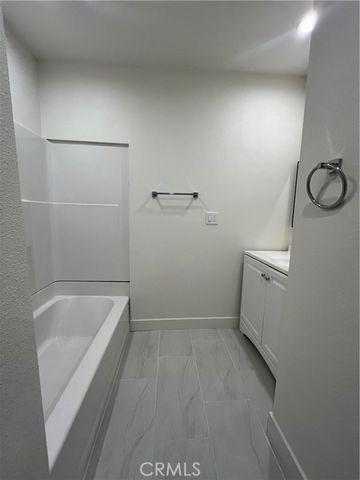 1011 E Chevy Chase A, Glendale, CA 91205