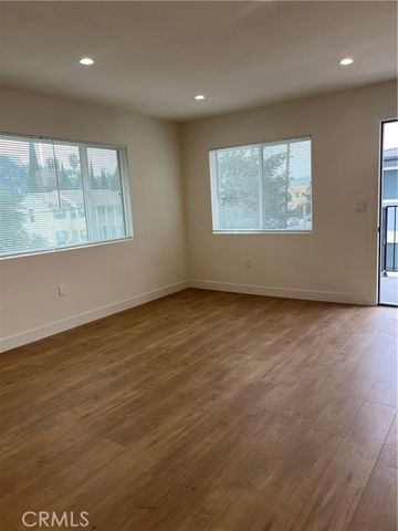 1011 E Chevy Chase A, Glendale, CA 91205