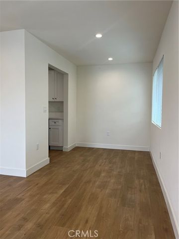 1011 E Chevy Chase A, Glendale, CA 91205