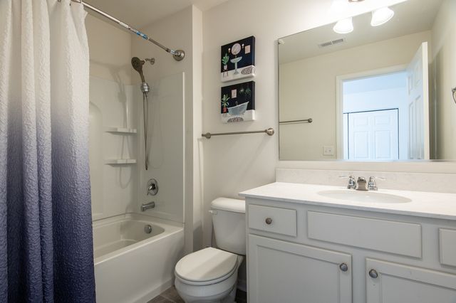 4139 Winslow Court, Aurora, IL 60504