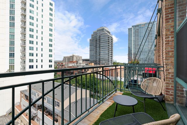 1632 S Indiana Avenue 706, Chicago, IL 60616