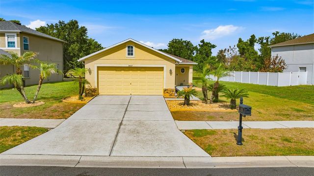 9847 EDMONTON DRIVE, Land O Lakes, FL 34638