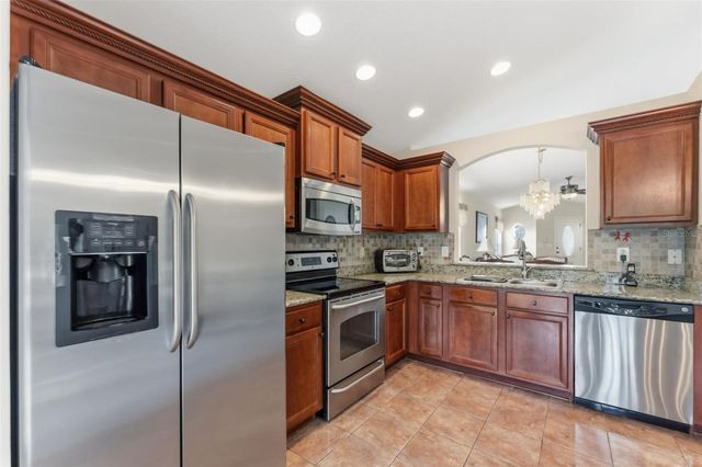 9847 EDMONTON DRIVE, Land O Lakes, FL 34638