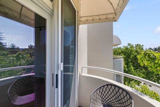 425 Alma Street 309, Palo Alto, CA 94301