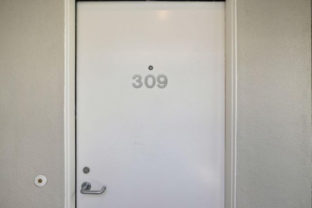 425 Alma Street 309, Palo Alto, CA 94301