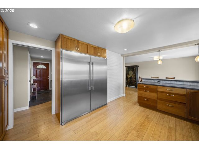17333 Se COLINA VISTA Ave, Milwaukie, OR 97267