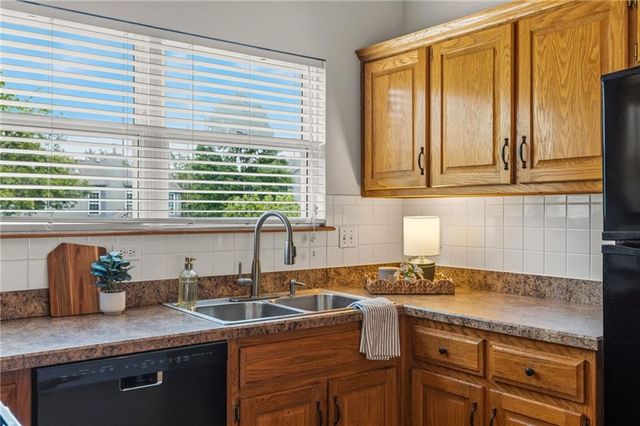 16307 S Church Street, Olathe, KS 66062