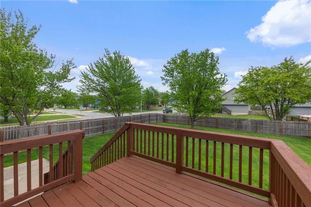 16307 S Church Street, Olathe, KS 66062