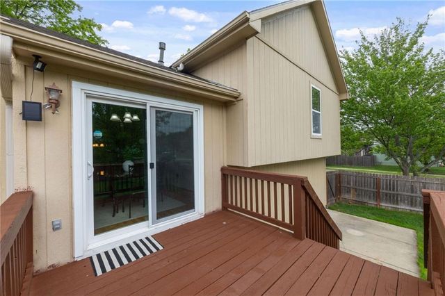 16307 S Church Street, Olathe, KS 66062