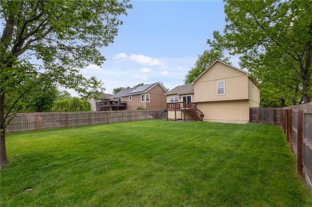 16307 S Church Street, Olathe, KS 66062
