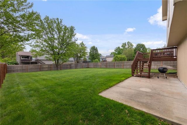 16307 S Church Street, Olathe, KS 66062