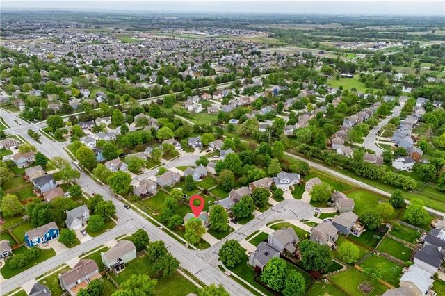 16307 S Church Street, Olathe, KS 66062