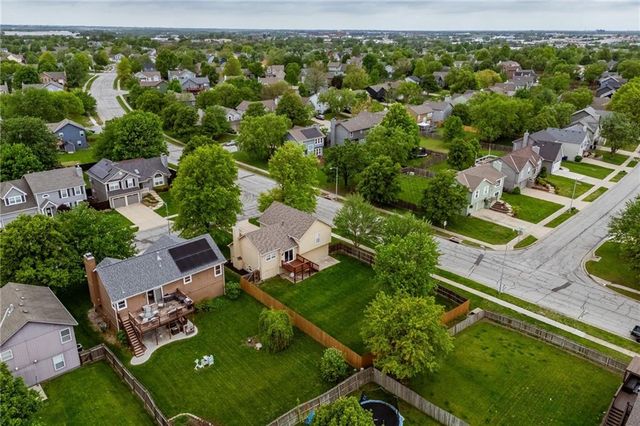 16307 S Church Street, Olathe, KS 66062