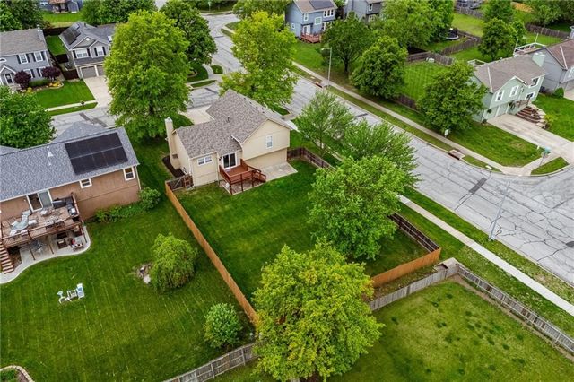 16307 S Church Street, Olathe, KS 66062