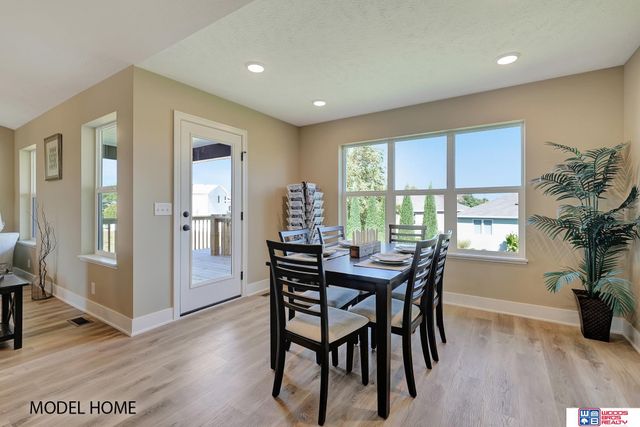 8918 Kinzie Street, Lincoln, NE 68507