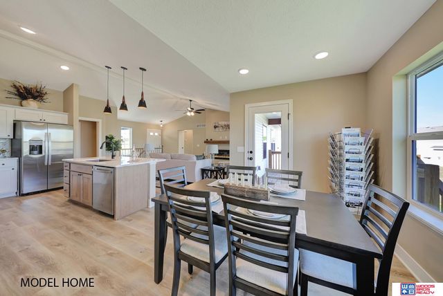 8918 Kinzie Street, Lincoln, NE 68507