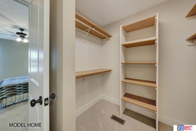 8918 Kinzie Street, Lincoln, NE 68507