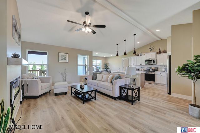 8918 Kinzie Street, Lincoln, NE 68507