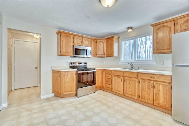 965 Danby Drive, Webster, NY 14580