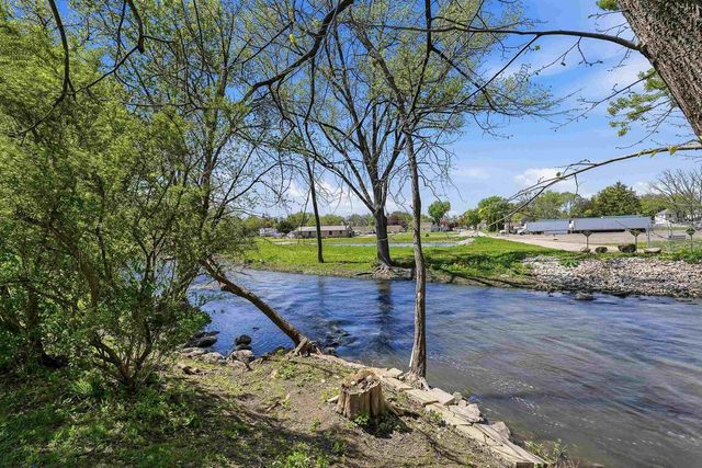 218 Roller Avenue, Beaver Dam, WI 53916