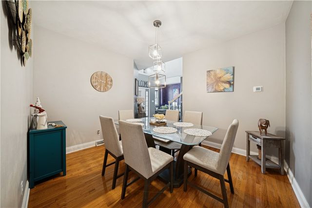 110 Cornerstone Ct, Peters Twp, PA 15367