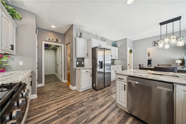 110 Cornerstone Ct, Peters Twp, PA 15367