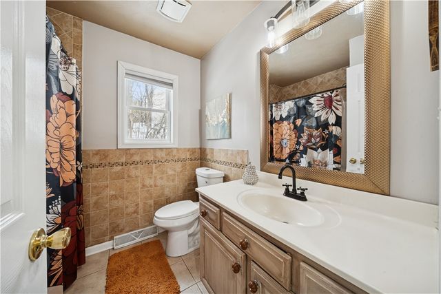 110 Cornerstone Ct, Peters Twp, PA 15367