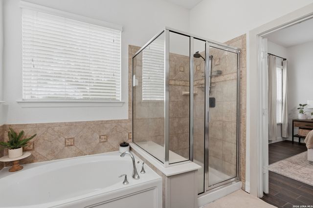 2925 MISTYWOOD LN, Schertz, TX 78108