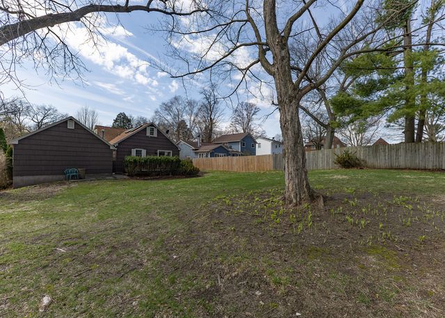 1245 36th Avenue, Rock Island, IL 61201