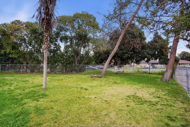 1315 Barcelona Avenue, Stockton, CA 95209