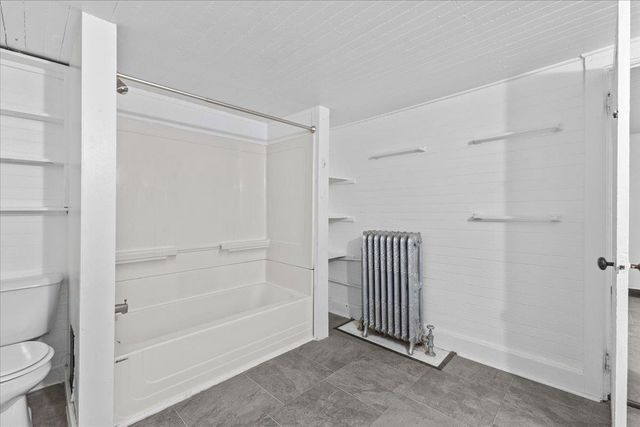 21 Hyde Street, Burlington, VT 05401