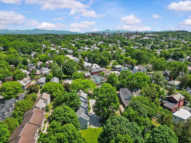 21 Hyde Street, Burlington, VT 05401