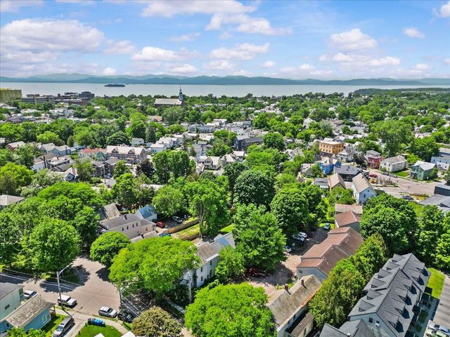 21 Hyde Street, Burlington, VT 05401