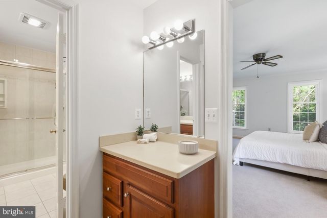7610 GRALNICK PL, Springfield, VA 22153