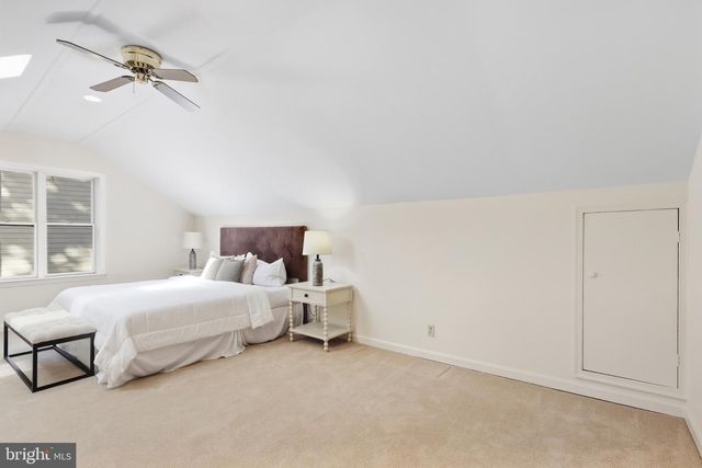 7610 GRALNICK PL, Springfield, VA 22153