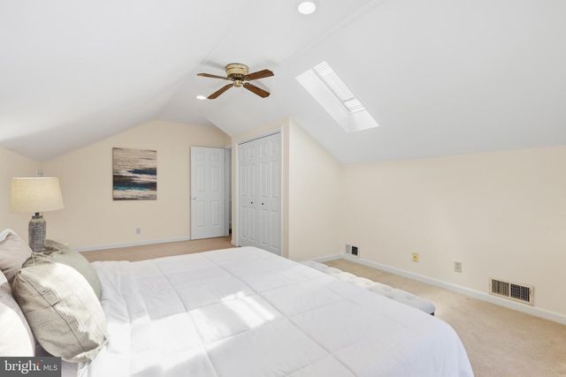 7610 GRALNICK PL, Springfield, VA 22153