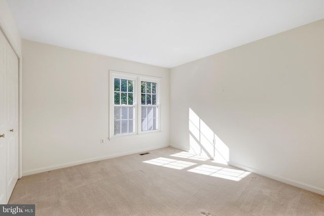 7610 GRALNICK PL, Springfield, VA 22153