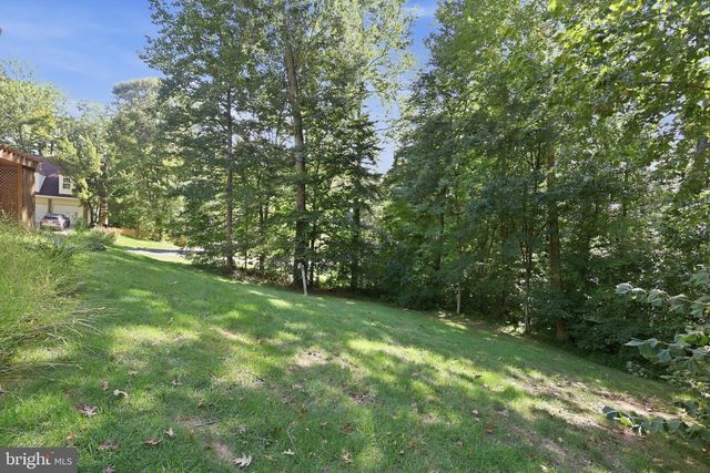 7610 GRALNICK PL, Springfield, VA 22153