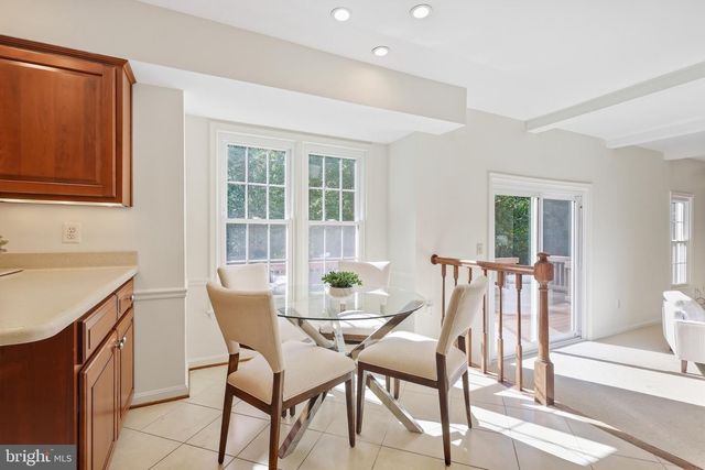 7610 GRALNICK PL, Springfield, VA 22153