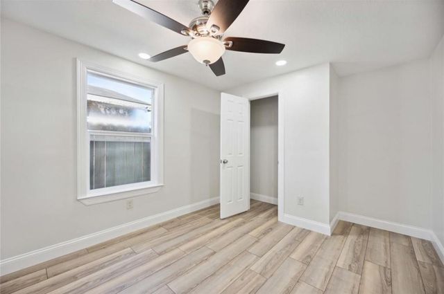 220 Armstrong Street, Houston, TX 77029