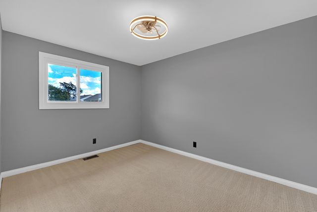 414 Gainsborough Court, Bolingbrook, IL 60440