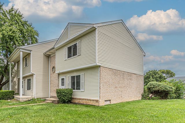 414 Gainsborough Court, Bolingbrook, IL 60440