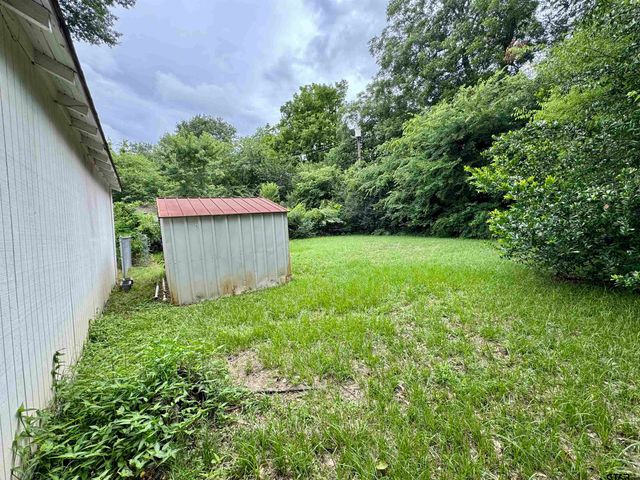 1931 S Wiley, Tyler, TX 75701