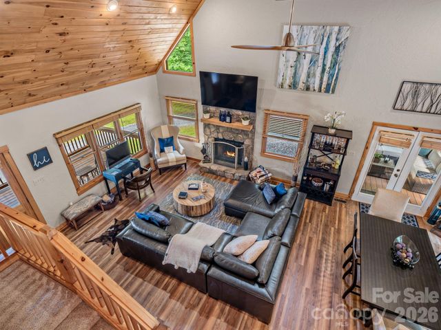 59 W Canoe Creek Drive 3, Tuckasegee, NC 28783